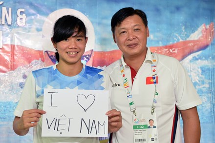 Kình ngư Ánh Viên rút khỏi giải bơi  VĐQG 2016: Giá như người lớn đừng ích kỷ...
