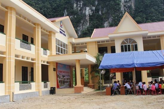 Vietnam Airlines xây trường học cho đồng bào vùng cao Quảng Bình