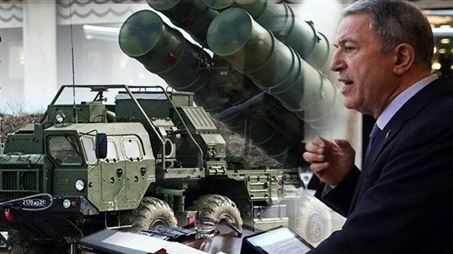 Ankara vô tình để lộ việc tháo rời S-400 nhằm sao chép