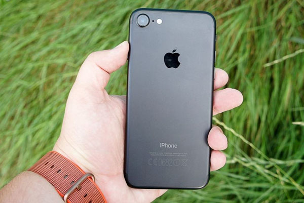 Apple sẽ làm mới 2 dòng iPhone 7 và iPhone 8 tại Đức
