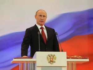 Nga thực hiện chính sách đối ngoại tích cực, xây dựng