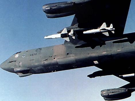 B-52 mang tên lửa hạt nhân sang Hàn Quốc còn nhắm đến Bắc Kinh