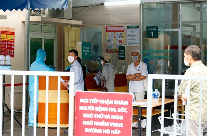 Bệnh viện Bạch Mai tạm dừng việc thăm hỏi bệnh nhân điều trị nội trú