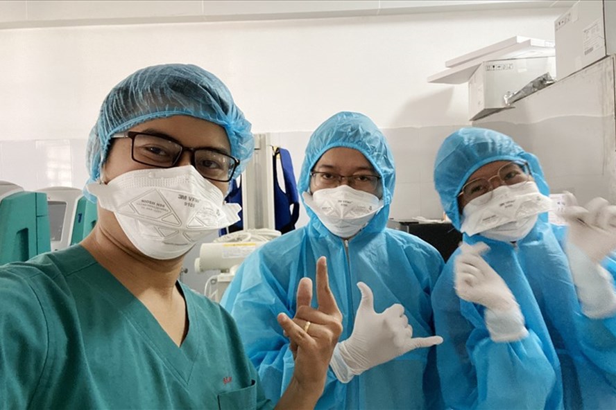 Y bác sĩ Đà Nẵng: Khó khăn không nản, vì có hạnh phúc đáng mong chờ