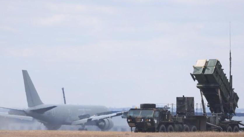 Ba Lan dọa đóng cửa trung tâm viện trợ quân sự chính cho Ukraine, chỉ trích NATO