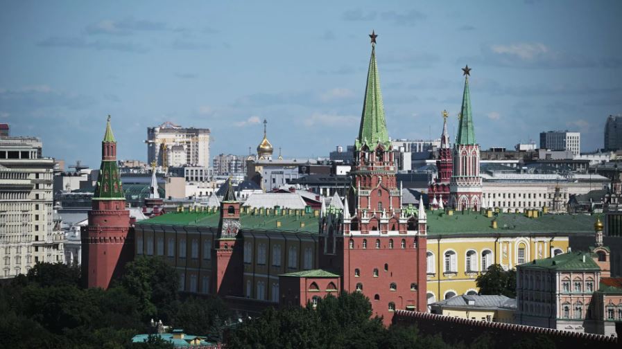 Điện Kremlin: Zelensky cần đưa ra quyết định ngay hôm nay về việc rút quân đội Ukraina khỏi Donbass