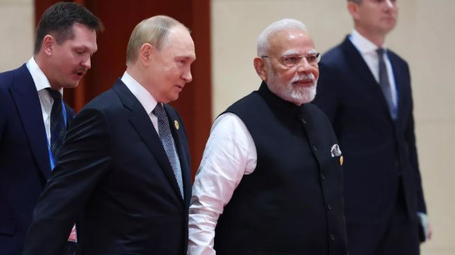 Tổng thống Putin điện đàm với Thủ tướng Ấn Độ Narendra Modi