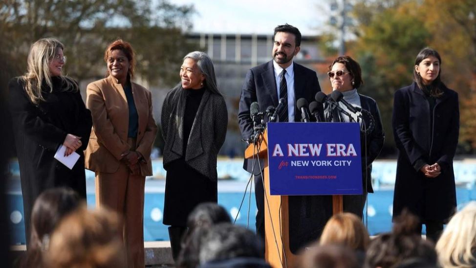 Đảng Dân chủ trở lại cuộc chơi