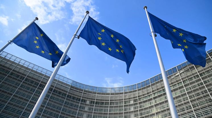 Quan chức trong Liên minh châu Âu kêu gọi chuẩn bị cho cú sốc năng lượng dài hạn