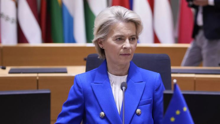 Làn sóng chỉ trích gay gắt ở phương Tây nhằm vào bà von der Leyen sau thảm kịch ở Starobelsk