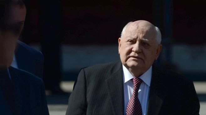 Chính trị gia Đức cáo buộc Mỹ lừa dối cựu Tổng thống Liên Xô cũ Gorbachev
