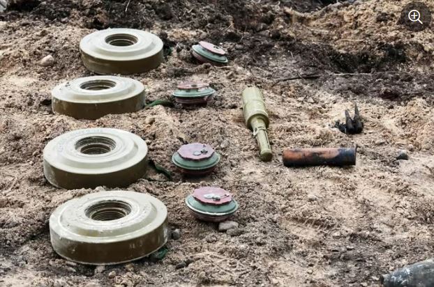 Nga sắp thử nghiệm hệ thống laser mới để rà phá mìn tại Ukraine