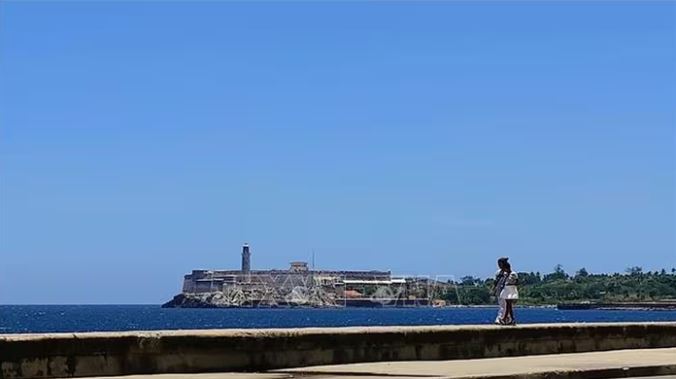 Tàu Nga mang hơn 700.000 thùng dầu tới Cuba