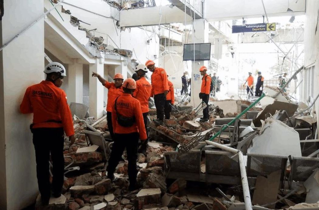 38 người thiệt mạng sau động đất mạnh tại Indonesia