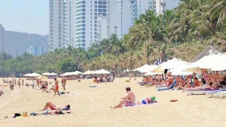 Việt Nam dự kiến đón hơn một triệu khách du lịch từ Nga trong năm nay