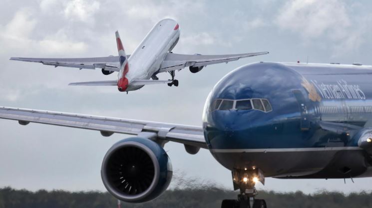 Hàng không Việt Nam tăng trưởng vượt sức ép giá nhiên liệu