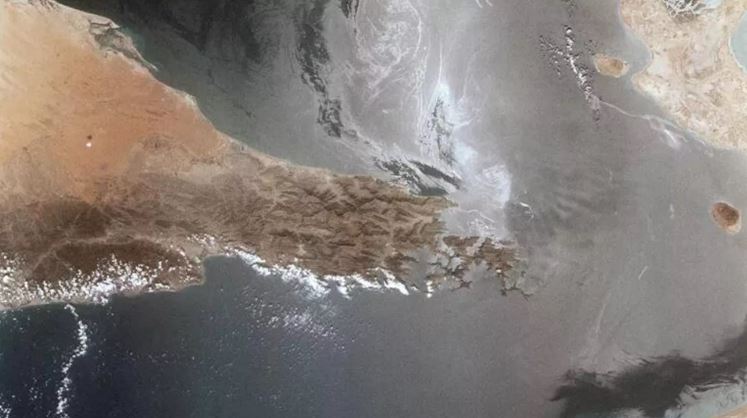 Iran có thể chia các quốc gia thành ba hạng mục khi cho phép đi qua eo biển Hormuz