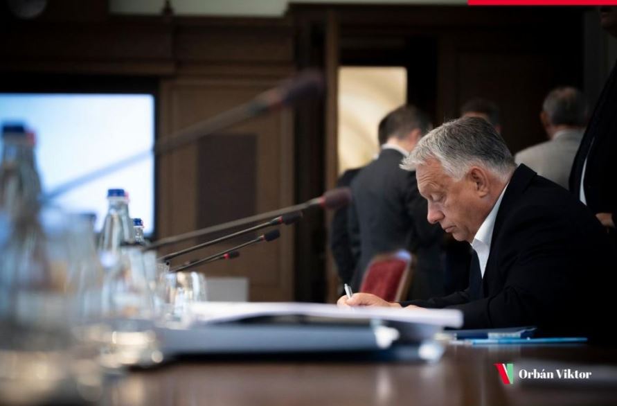 Hungary phản đối khoản vay EU dành cho Ukraine