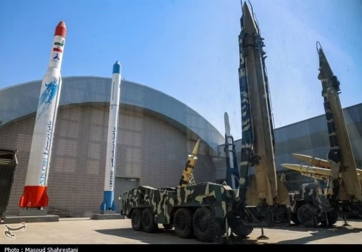 Iran tuyên bố 'không khoan nhượng' với mọi động thái tại eo biển Hormuz