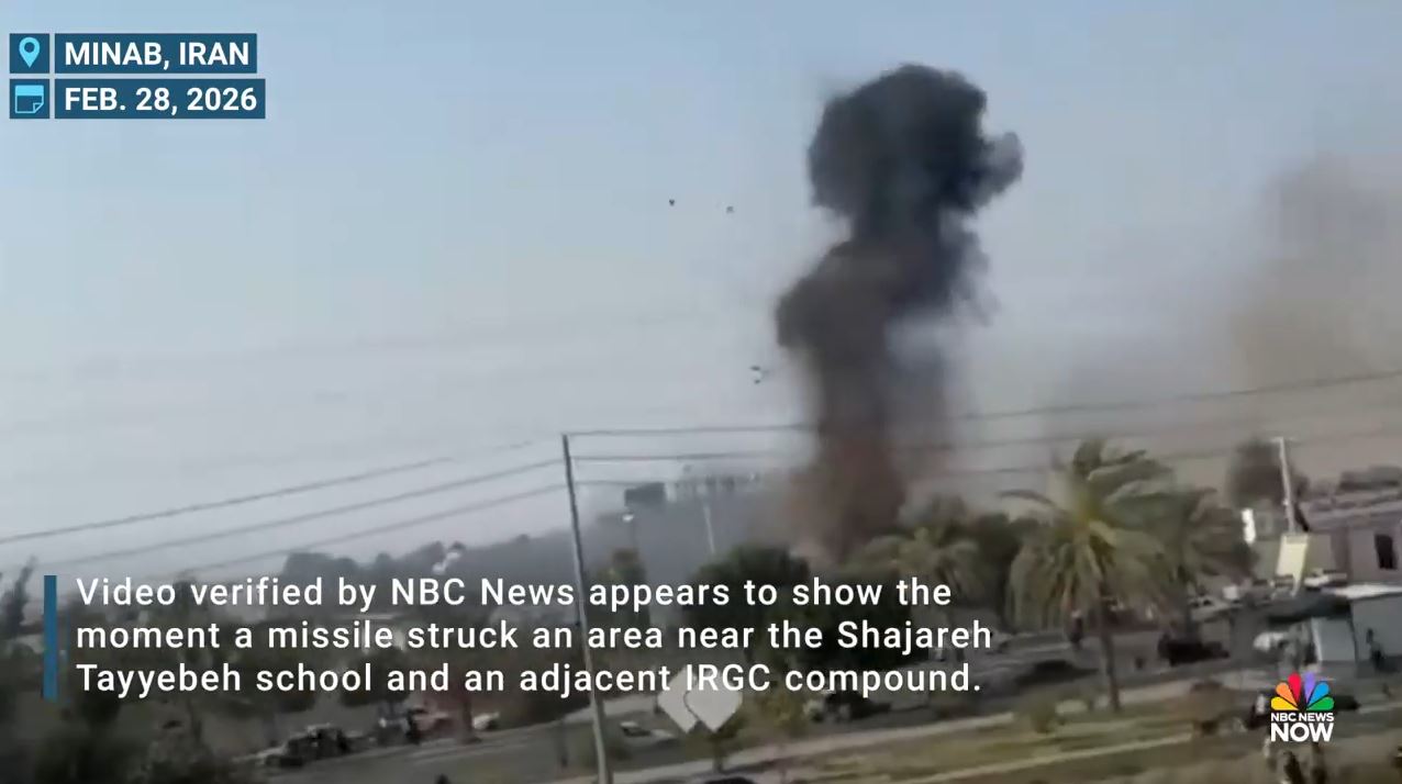 Khoảnh khắc tên lửa Tomahawk lao xuống gần trường nữ sinh Iran