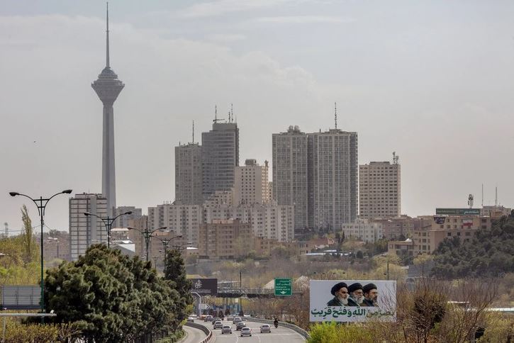 Iran đa dạng hóa nền kinh tế như thế nào dưới sức ép trừng phạt?