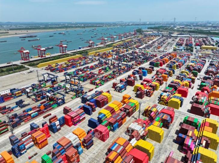 Trung Quốc thay đổi chiến lược ra sao sau chính sách thuế của Mỹ?