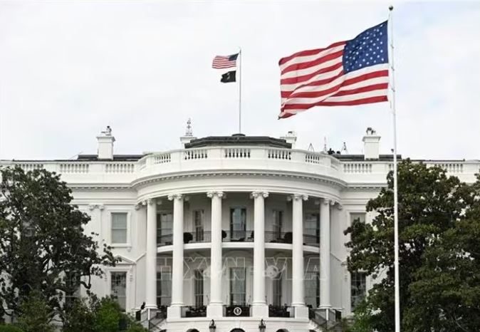 Phản ứng của Tổng thống Trump và Nhà Trắng việc Fed tăng lãi suất