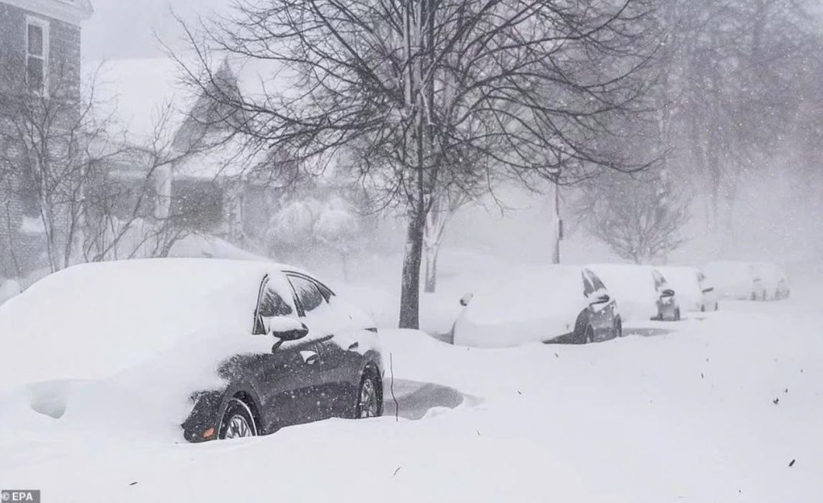 Bão mùa đông càn quét nước Mỹ, hơn 200 triệu người bị ảnh hưởng