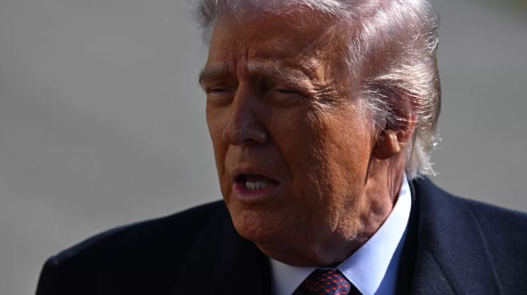 Chuyên gia bình luận lý do ông Trump đưa Việt Nam, EU và Hàn Quốc vào danh sách “vi phạm thương mại”