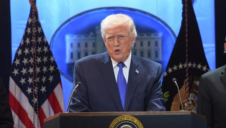 Hạ viện Mỹ bác nghị quyết luận tội Tổng thống Trump