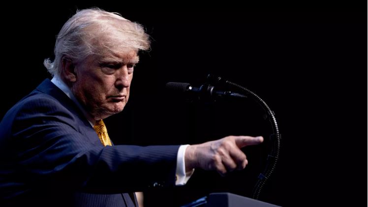 Tổng thống Mỹ Trump cáo buộc Trung Quốc tìm cách làm giả phiếu bầu có lợi cho ông Biden