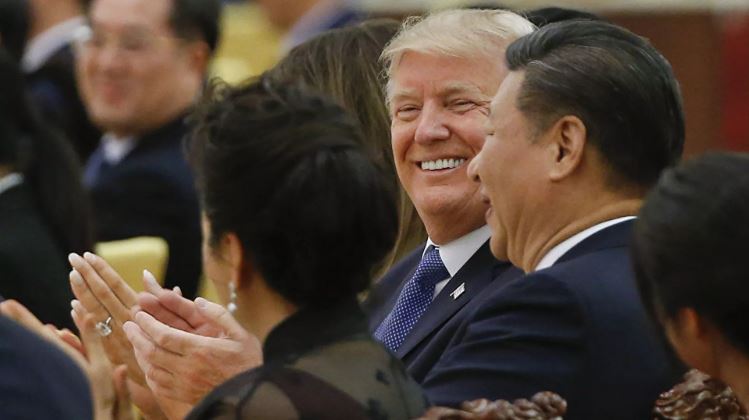 Tại sao các nhà lãnh đạo công ty lớn của Mỹ tham gia chuyến đi của ông Trump tới Trung Quốc