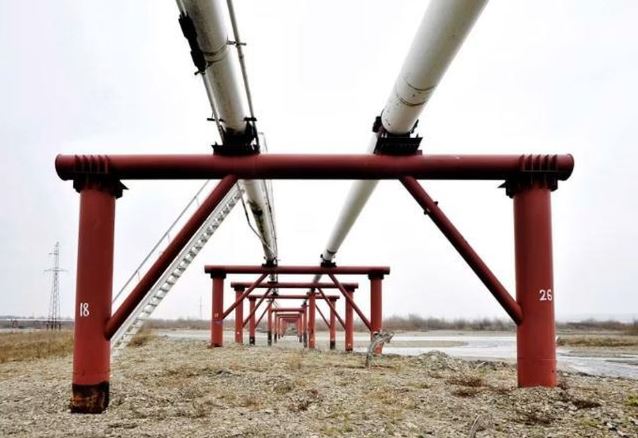 Dòng chảy dầu Nga tới Slovakia được nối lại