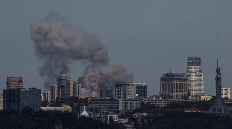 Tại Ukraina xuất hiện “chợ đồ cũ tử thần” bán đồ cá nhân của các quân nhân Nga