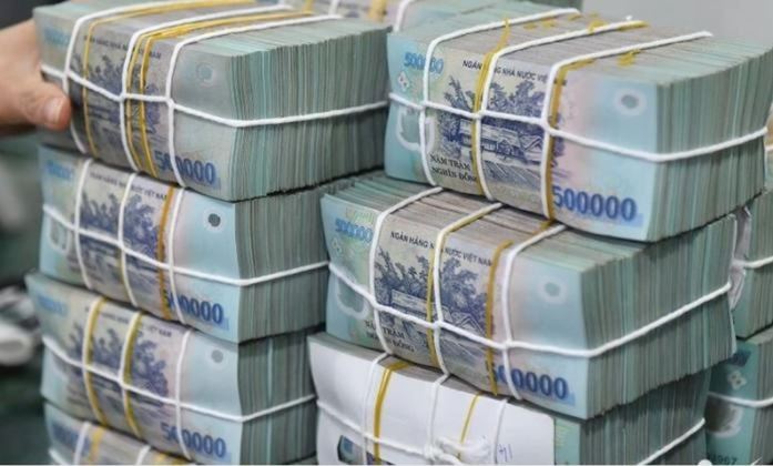 Từ 1-11, chuyển khoản trên 500 triệu đồng phải báo cáo Ngân hàng Nhà nước: Ai là người thực hiện?