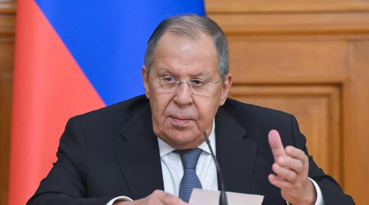 Ngoại trưởng Nga: Ngừng bắn ở Ukraina đồng nghĩa với việc duy trì chế độ phát xít