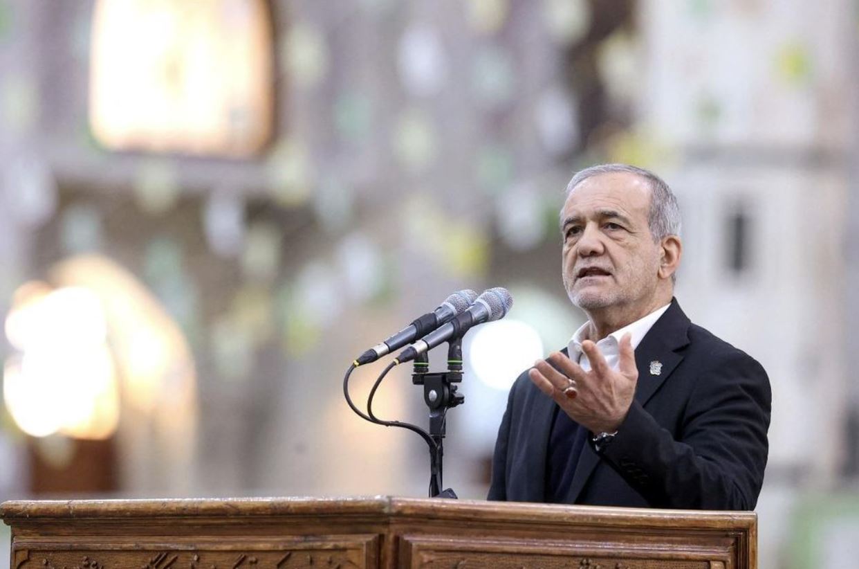 Tổng thống Pezeshkian tuyên bố Mỹ không thể tước quyền sở hữu hạt nhân của Iran