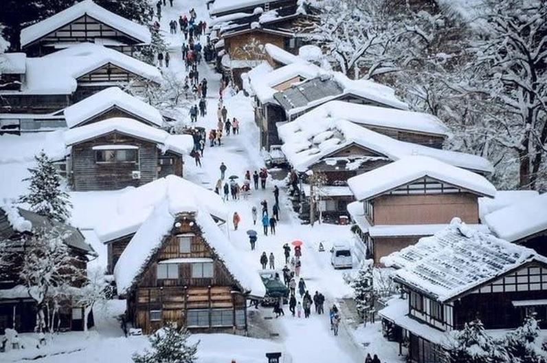 Shirakawago mùa tuyết rơi, ngôi làng khiến du khách mê từ cái nhìn đầu tiên