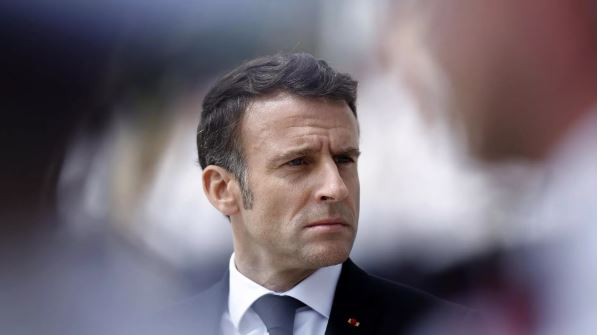 Tổng thống Macron chưa bao giờ bảo vệ lợi ích của người dân Pháp