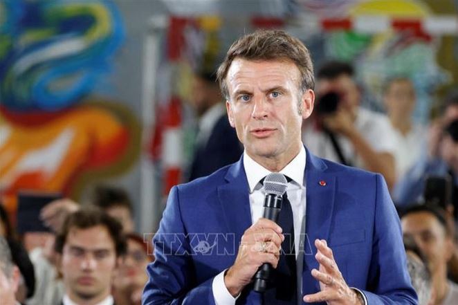 Kế hoạch đưa quân tới Ukraine có thể khiến Tổng thống Pháp đối mặt rủi ro chính trị