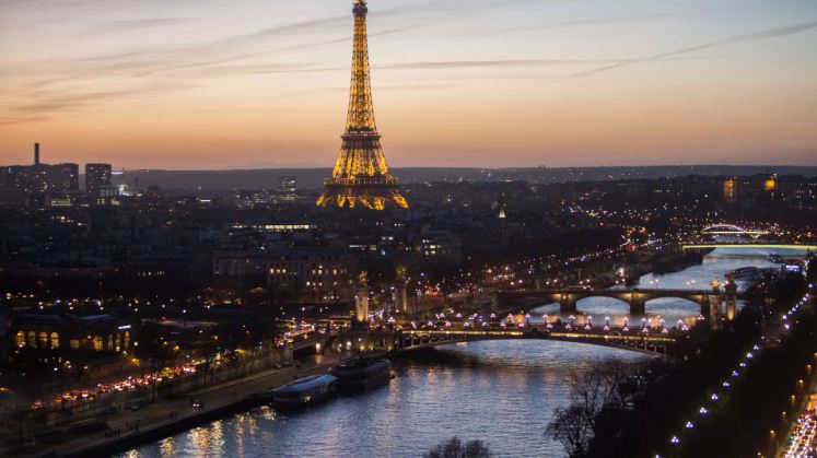 Pháp tuyên bố không thể tránh khỏi đối thoại trực tiếp giữa châu Âu và Nga về vấn đề Ukraina