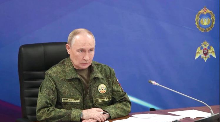 Tổng thống Putin được báo cáo về việc giải phóng Dimitrov và Huliaipole