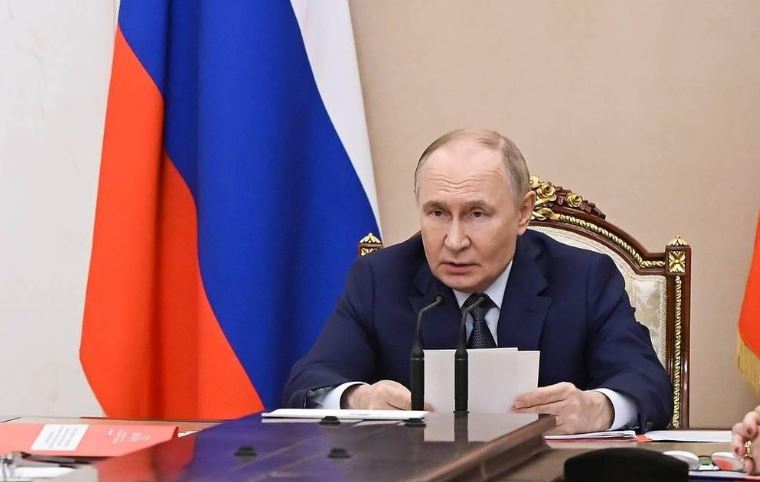 Tổng thống Putin: Nga sẵn sàng đáp trả mọi mối đe dọa