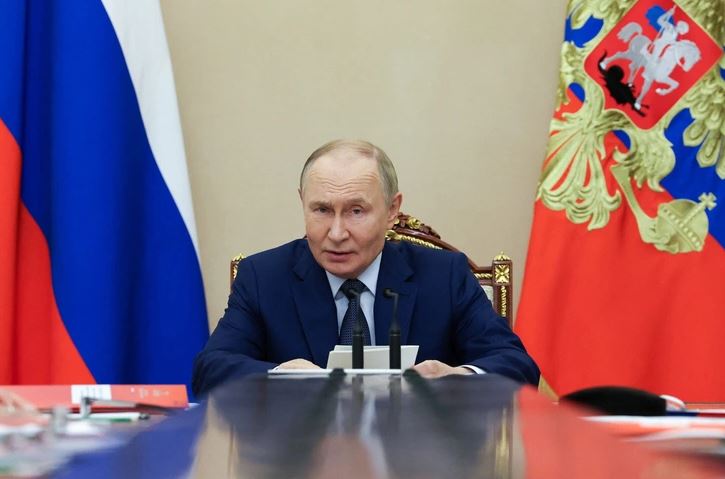 Ông Putin đề xuất gia hạn hiệp ước kiểm soát vũ khí hạt nhân với Mỹ