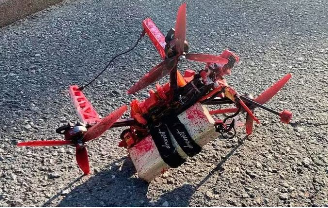 Nga phản ứng mạnh sau vụ sứ quán ở Thụy Điển bị UAV gây rối
