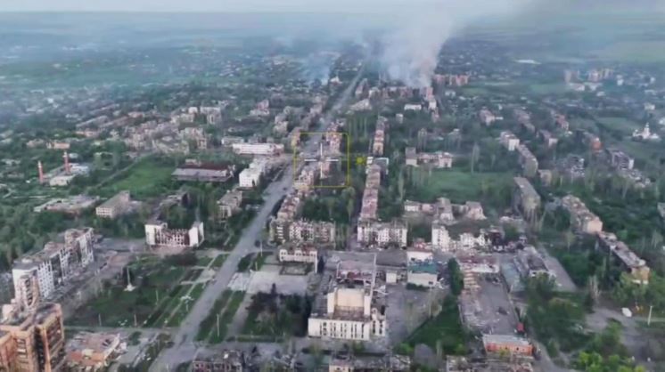 Đơn vị đặc nhiệm LLVT Ukraina giết người dân ở Konstantinovka trước khi quân Nga tiến vào