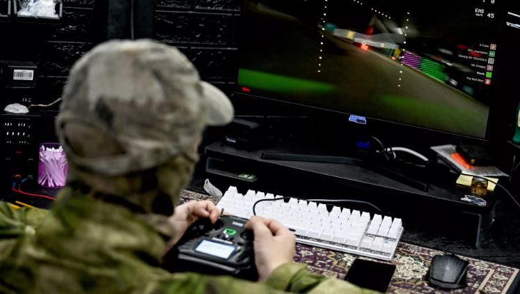 Chuyên gia: Tích hợp AI cho quân đội Nga là phản ứng trước các cuộc thử nghiệm của NATO ở Ukraina