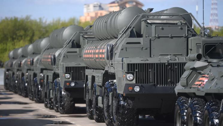 Bộ Quốc phòng Ấn Độ phê duyệt đề xuất mua hệ thống tên lửa S-400 của Nga