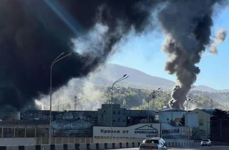 Ông Putin cảnh báo hậu quả khi cảng dầu bên Biển Đen bị tấn công