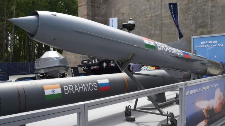 Ấn Độ xác nhận đang đàm phán với Việt Nam về thoả thuận tên lửa siêu thanh BrahMos